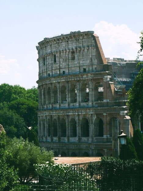Vols vers Rome (ROM)